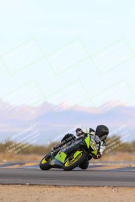 media/Feb-08-2025-CVMA (Sat) [[fcc6d2831a]]/Race 9-Amateur Supersport Middleweight/